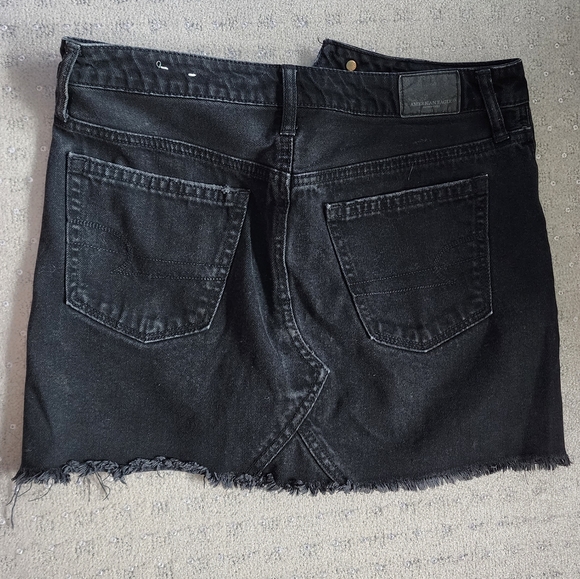 American Eagle Black Jean Skirt - Picture 5 of 6
